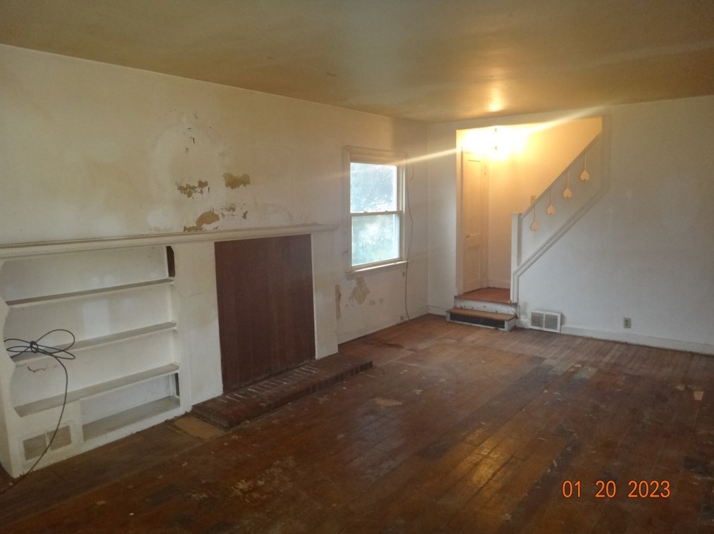 1430 Old Butler Rd, New Castle PA  16101-9065 exterior