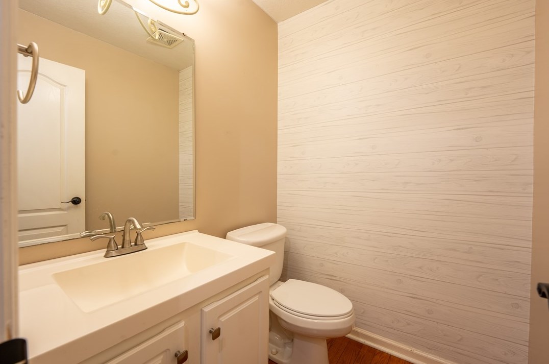 6910 Spg Vly Ln, Export PA 15632-2644 exterior