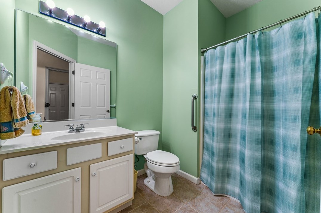 50 Golfwood Dr, Hermitage PA  16148-3954 exterior