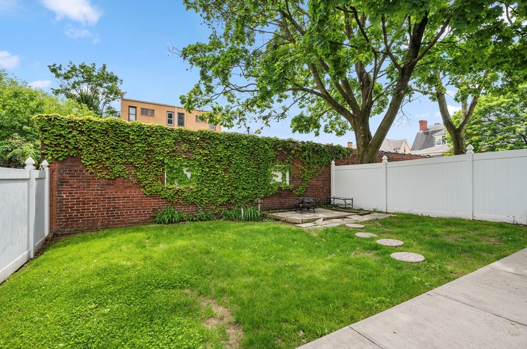 316 Euclid, Pittsburgh PA 15206 exterior