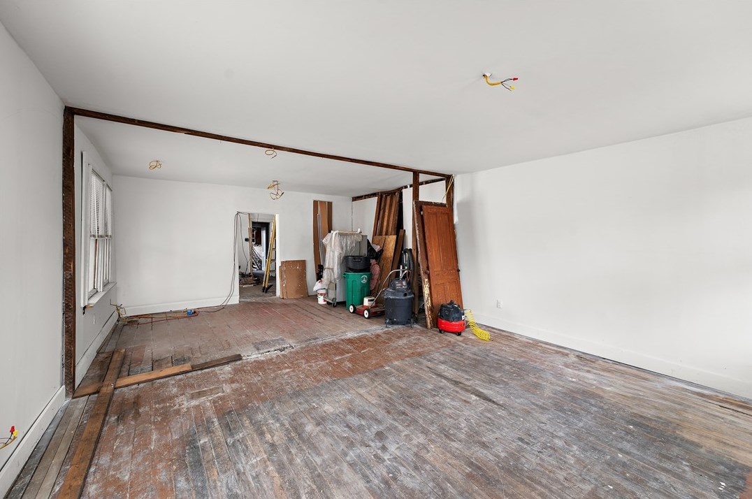 271 14th St, Ambridge PA 15003-4202 exterior