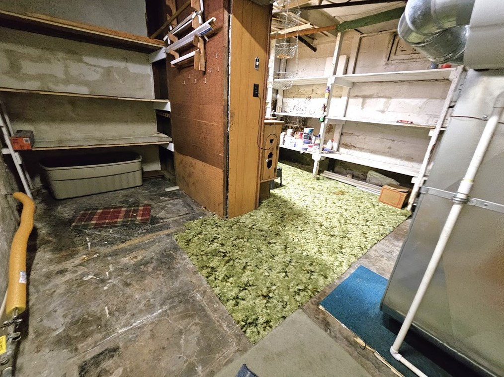 341 Burton Ave, Washington PA 15301-3302 exterior