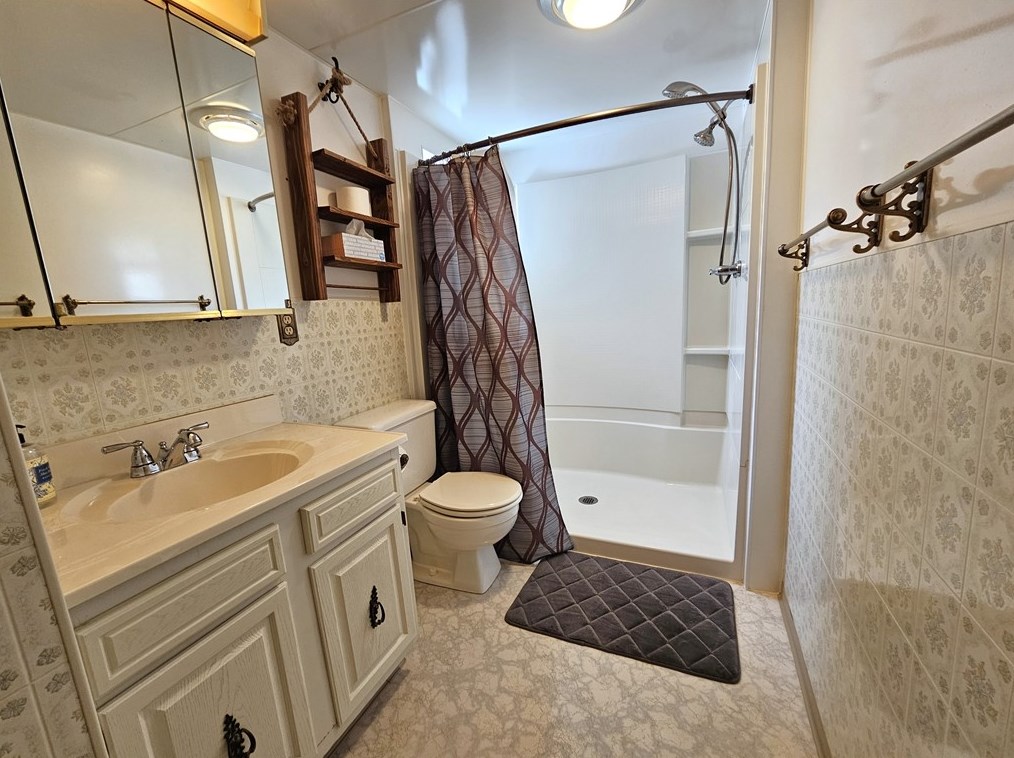 341 Burton Ave, Washington PA 15301-3302 exterior