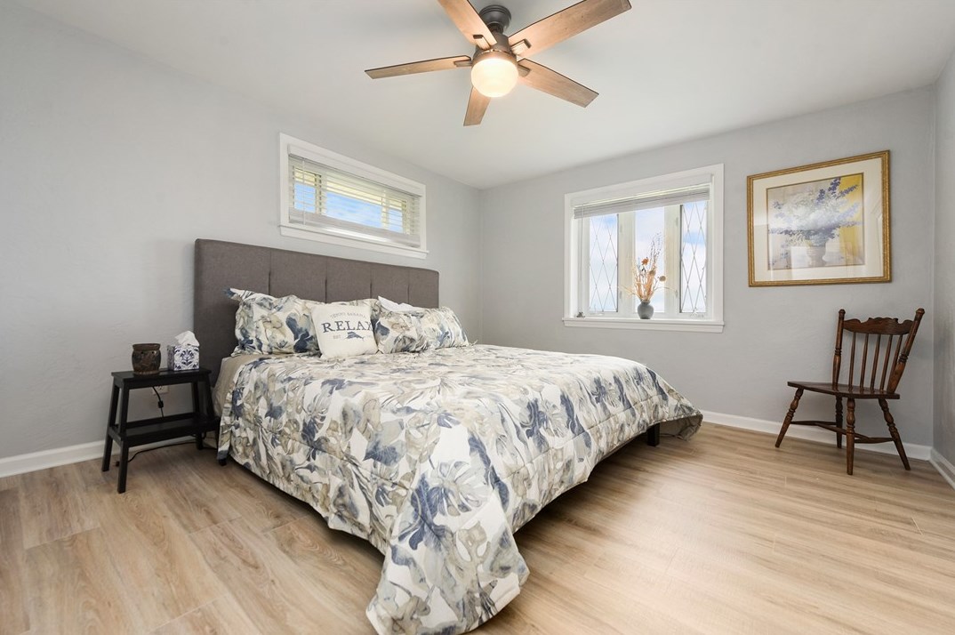 127 Horseshoe Dr, Mckeesport PA  15131-3221 exterior