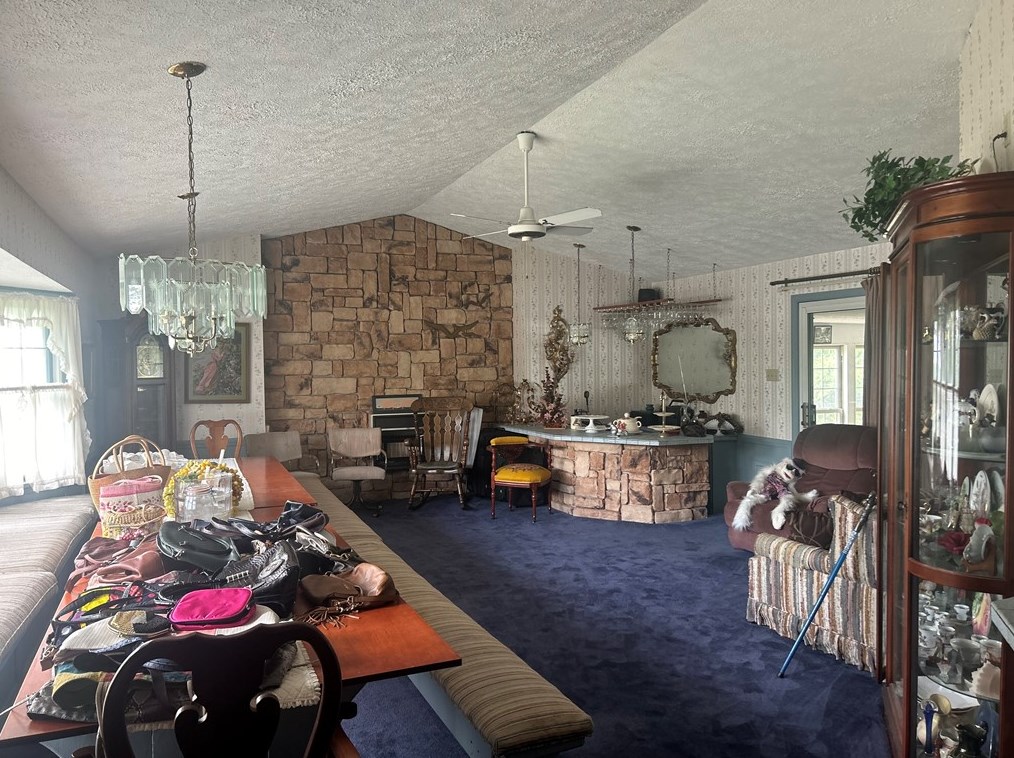 185 Kruest Dr, Freedom PA 15042-2735 exterior