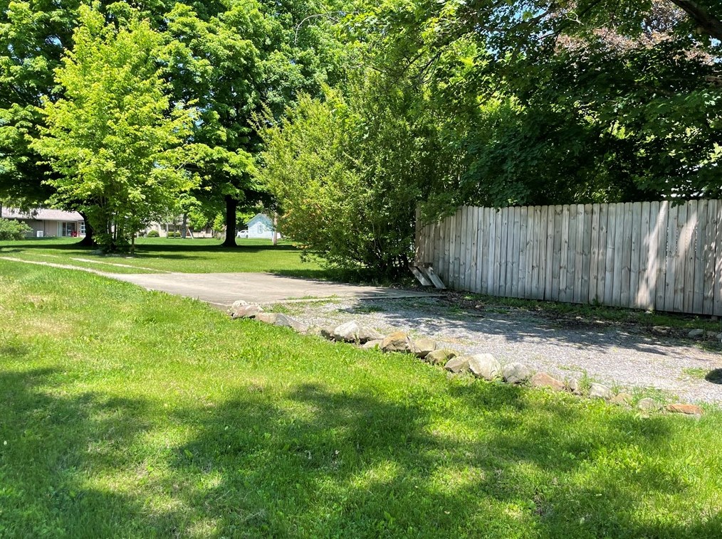 29 Alan Ave, Greenville PA  16125-2117 exterior