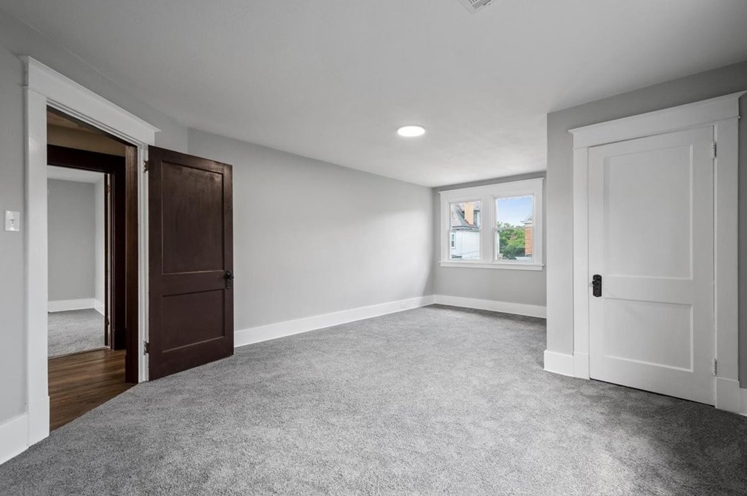 3939 Mcclure Ave, Pittsburgh PA 15212-1646 exterior