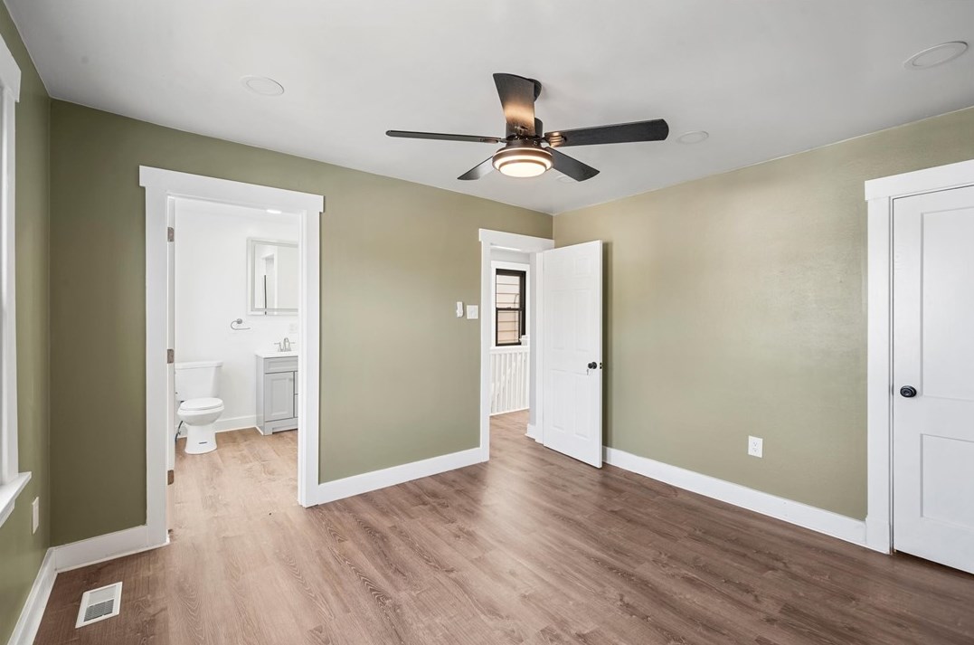 635 Southern Ave, Pittsburgh PA 15211-1945 exterior