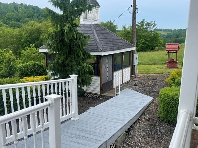 49 Gorby Rd, Washington PA 15301-7743 exterior