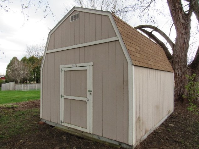 607 12 St, South Connellsville PA  15425-2900 exterior