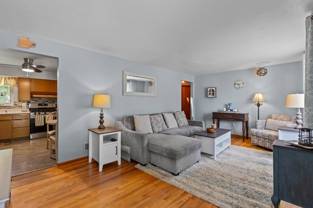 1232 Frd St, Pittsburgh PA 15122-4106 exterior