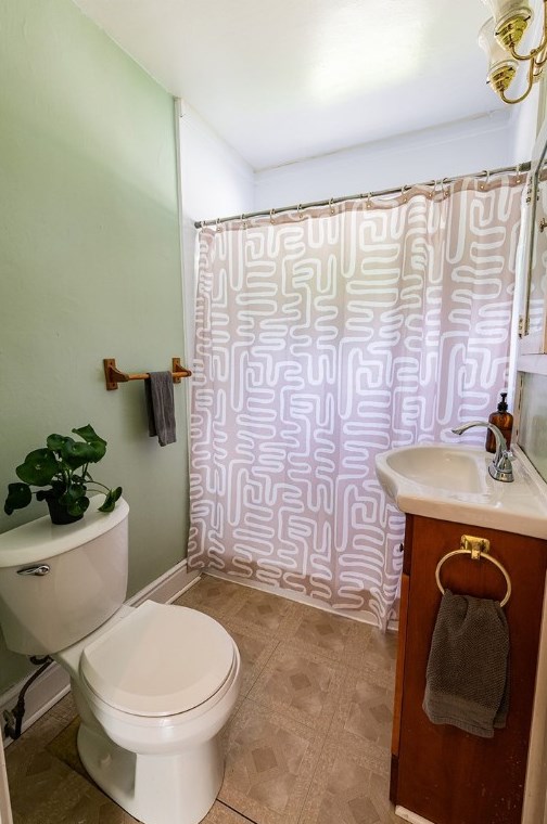 612 Forest Ave, Pittsburgh PA  15202-3113 exterior