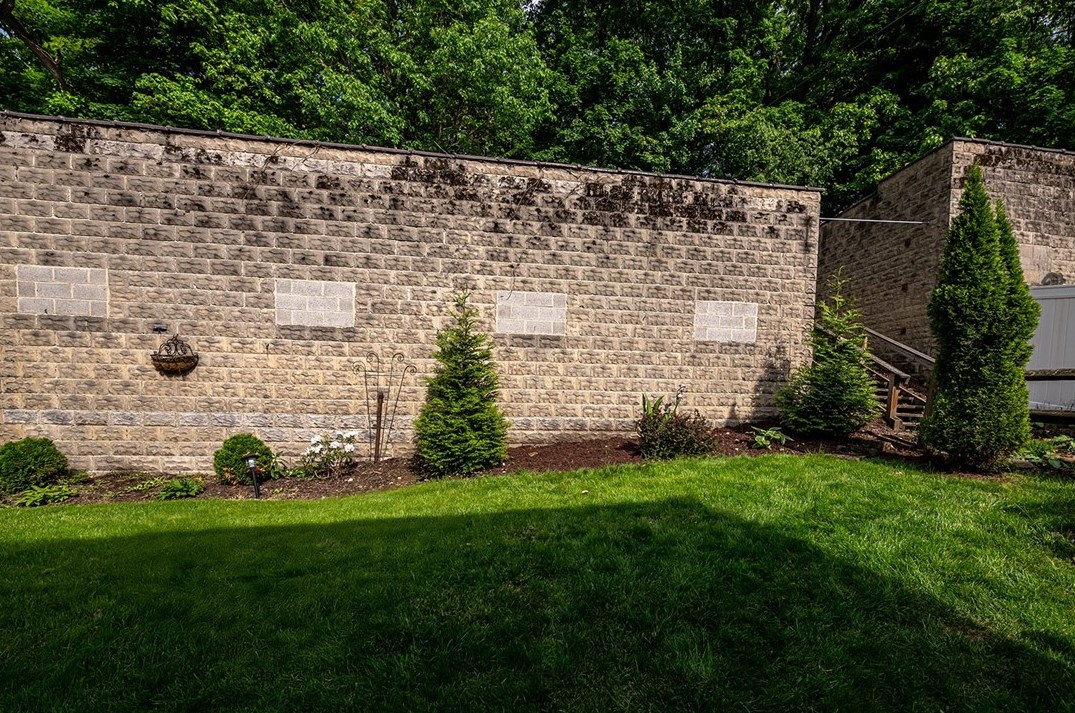 612 Forest Ave, Pittsburgh PA  15202-3113 exterior