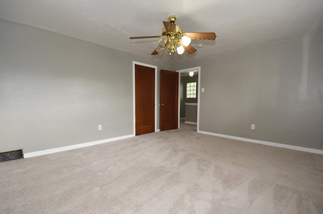 226 Berkley Ave, Pittsburgh PA  15221-4804 exterior