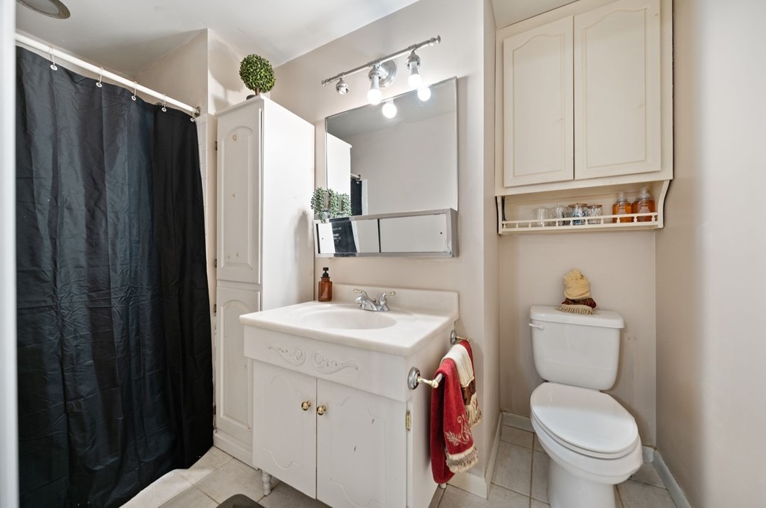 161 Sun Rdg Dr, Pittsburgh PA  15234 exterior