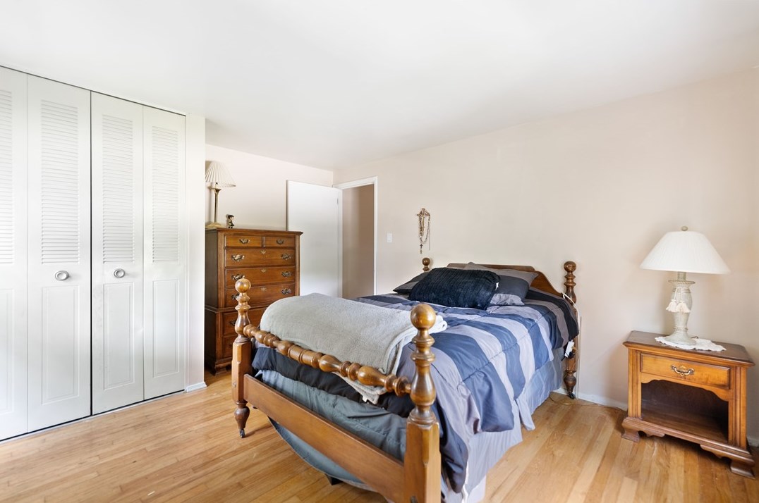 161 Sun Rdg Dr, Pittsburgh PA  15234 exterior