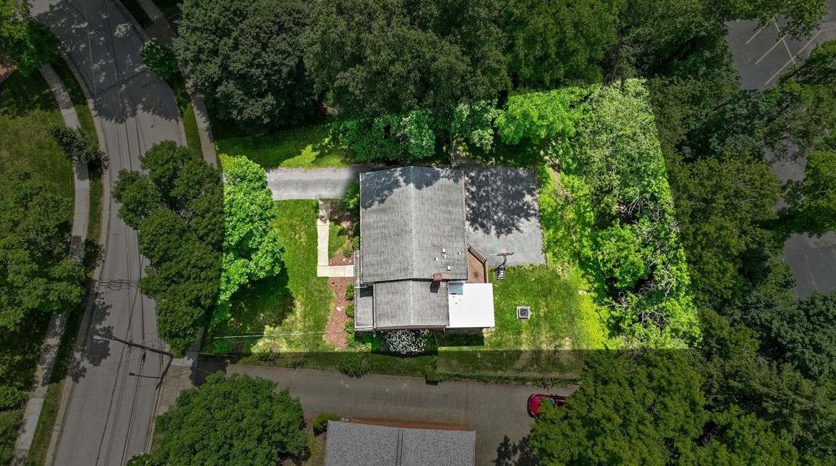 161 Sun Rdg Dr, Pittsburgh PA  15234 exterior