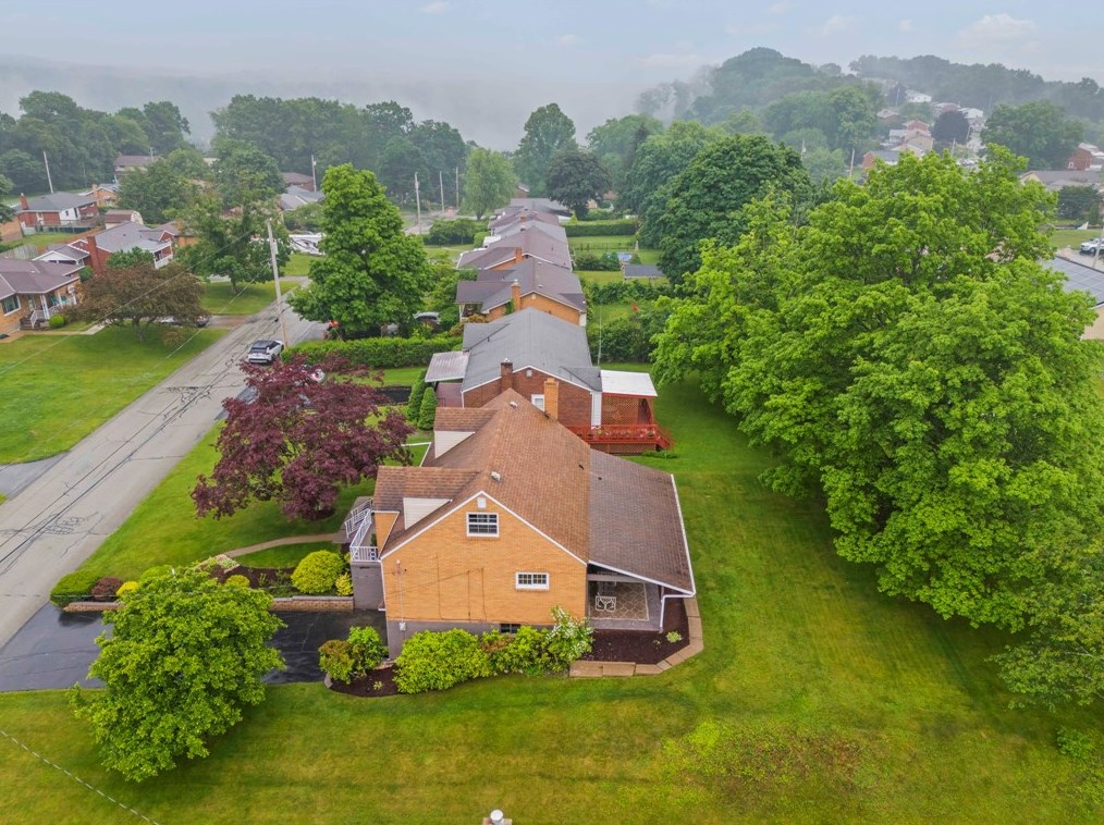 4802 Lolly Dr, Monroeville PA 15146-3628 exterior