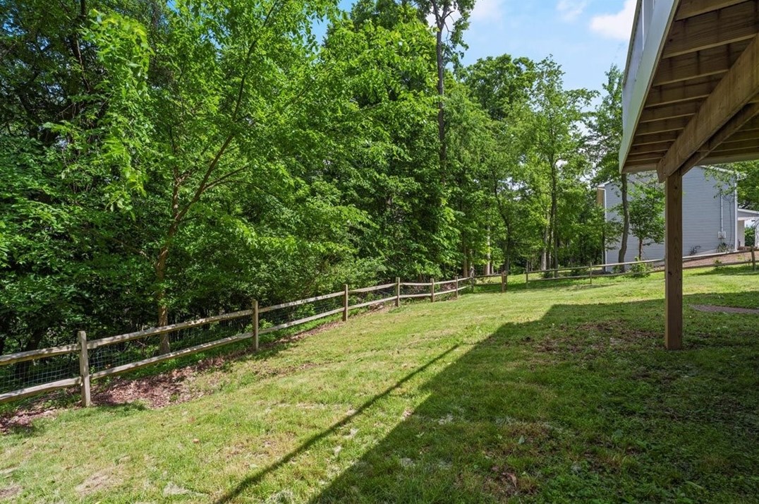 4354 Armorhill Ave, Whitaker PA  15120-1203 exterior