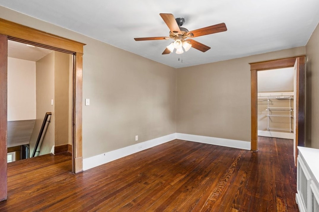 4354 Armorhill Ave, Whitaker PA  15120-1203 exterior