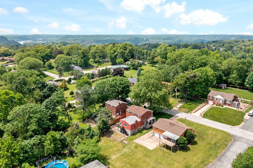 5928 Heberton Dr, Verona PA  15147-3325 exterior