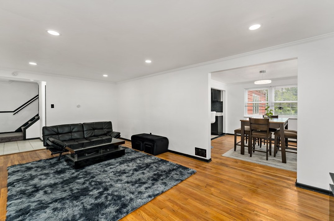 5928 Heberton Dr, Verona PA  15147-3325 exterior