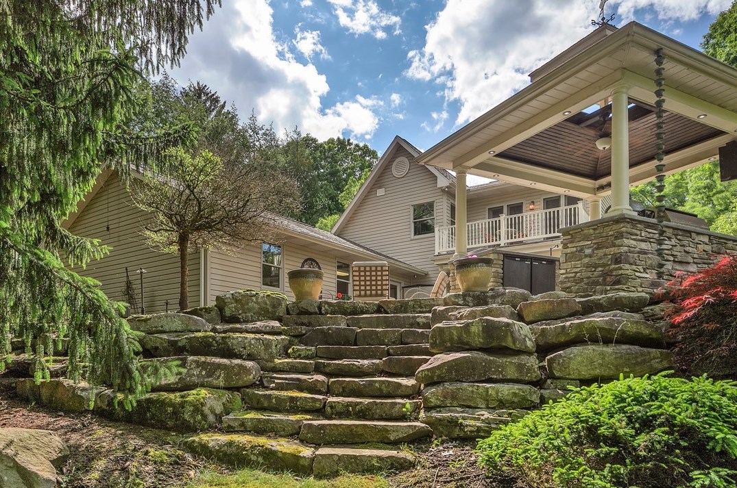 4901 Simmons Cir, Export PA  15632-9330 exterior