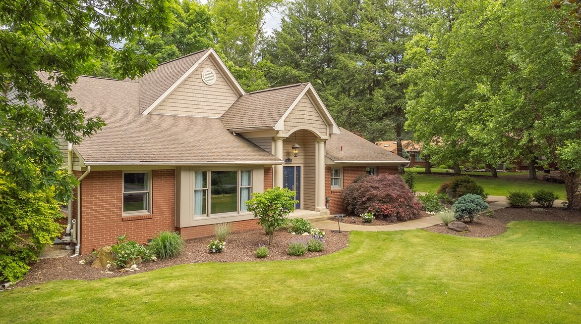 4901 Simmons Cir, Export PA  15632-9330 exterior