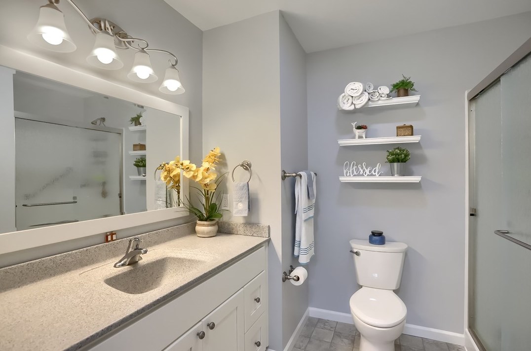 493 Stone Cliff Ln, Butler PA 16001-7302 exterior