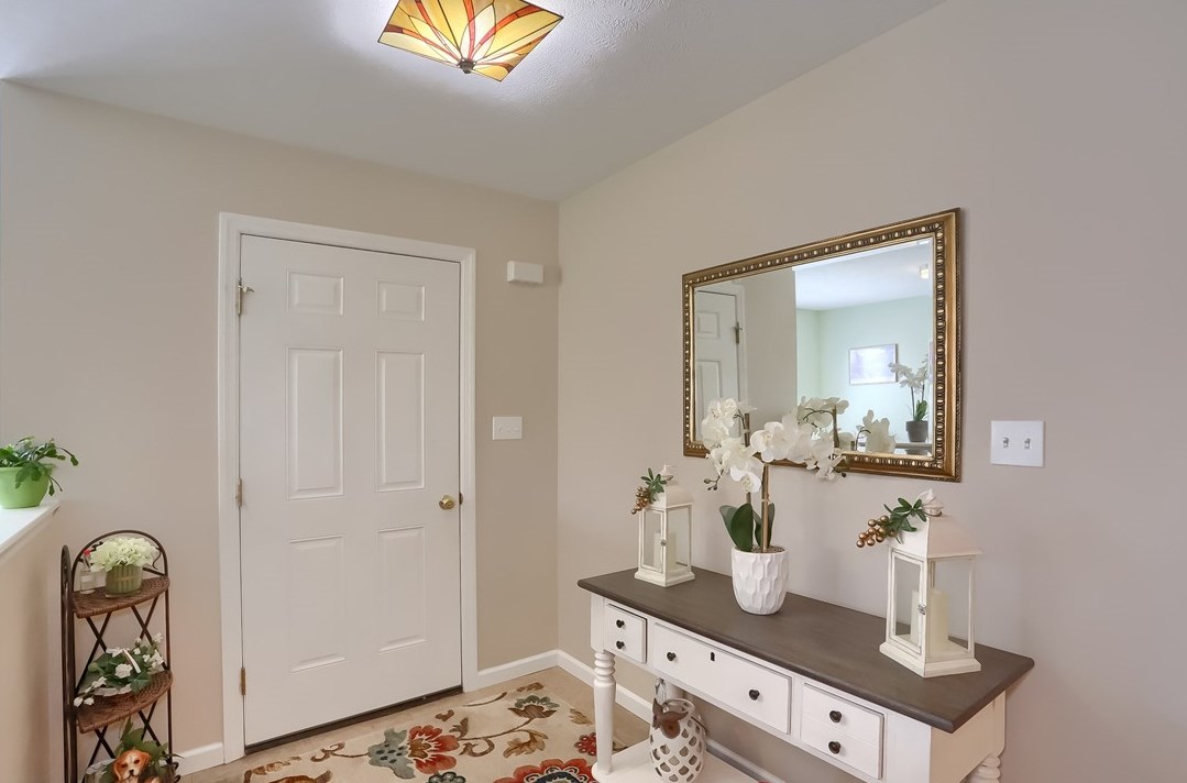 493 Stone Cliff Ln, Butler PA 16001-7302 exterior