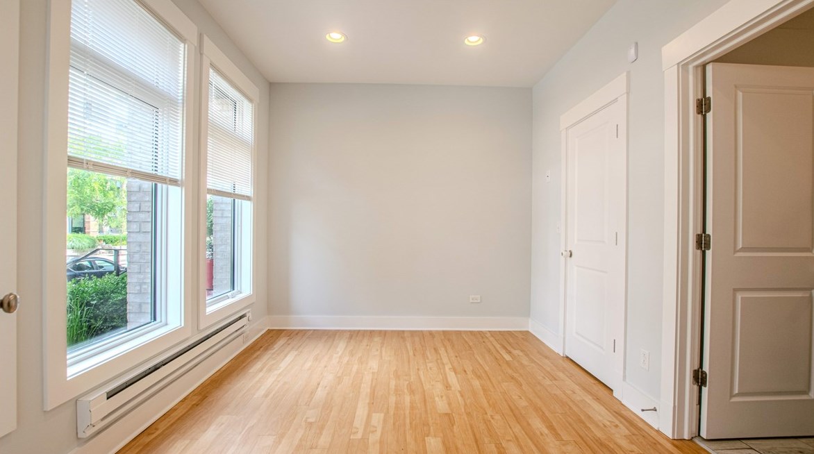 1916 Waterfront Pl, Pittsburgh PA 15222-4214 exterior