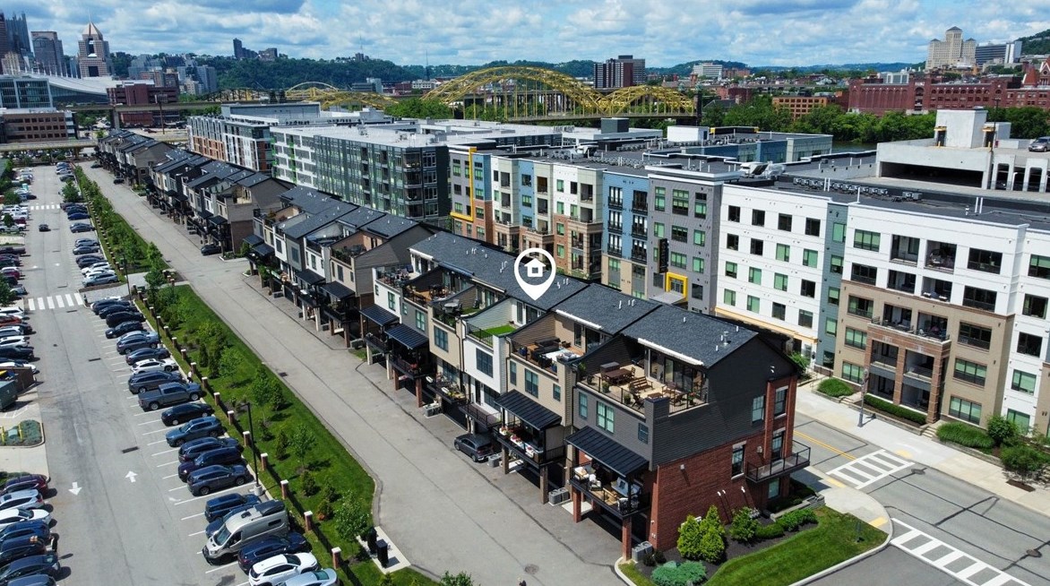 1916 Waterfront Pl, Pittsburgh PA 15222-4214 exterior