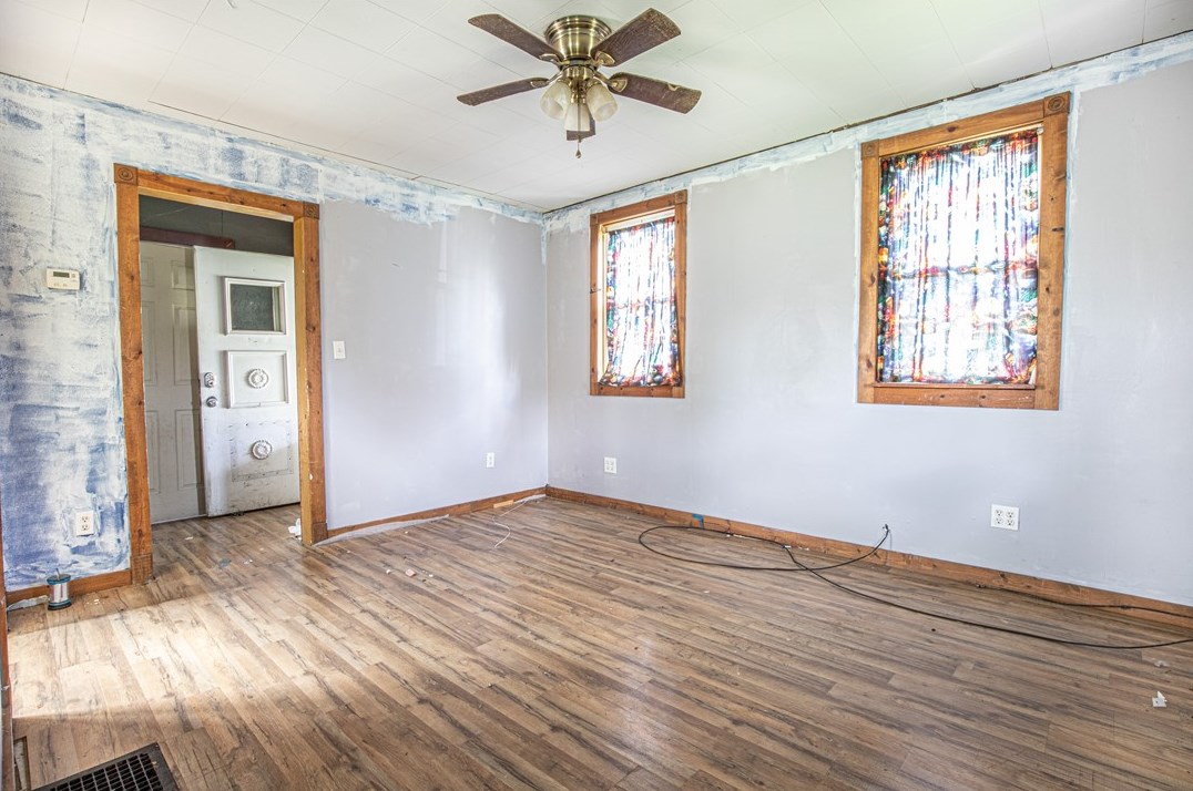 1109 4th St, Hiller PA  15444-9720 exterior