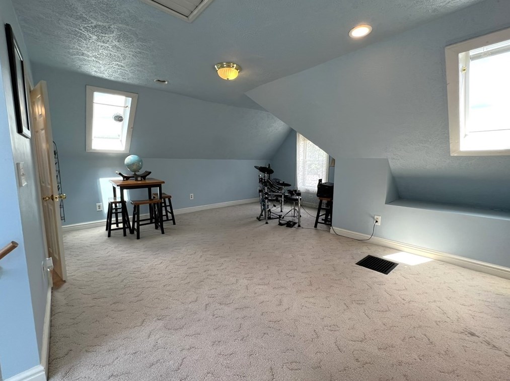 41 Grant St, Greensburg PA  15601-1833 exterior