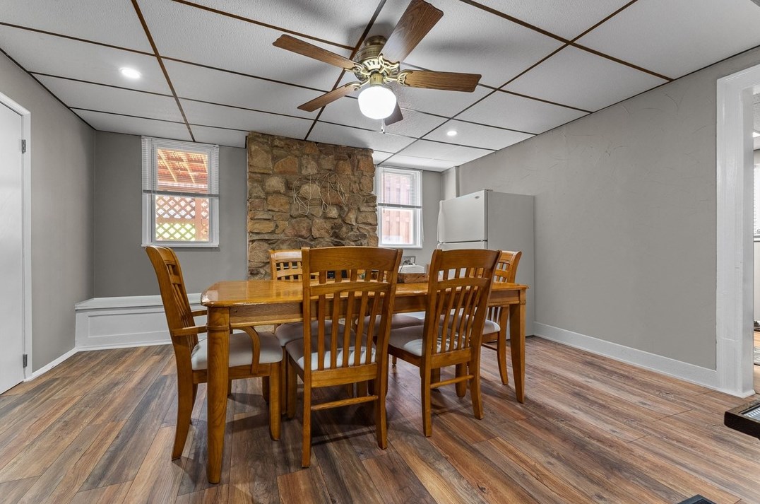 409 Lorenz Ave, Pittsburgh PA 15220-5734 exterior