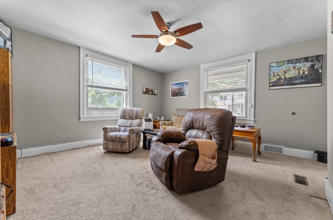 409 Lorenz Ave, Pittsburgh PA 15220-5734 exterior