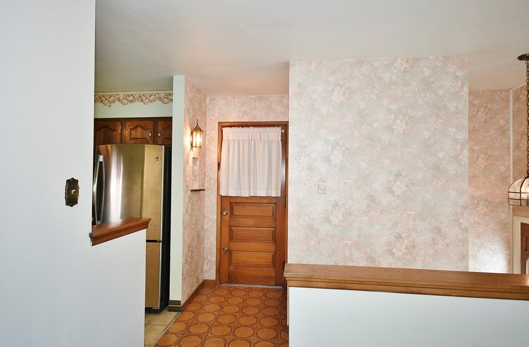 448 Temona Dr, Pittsburgh PA 15236-4249 exterior