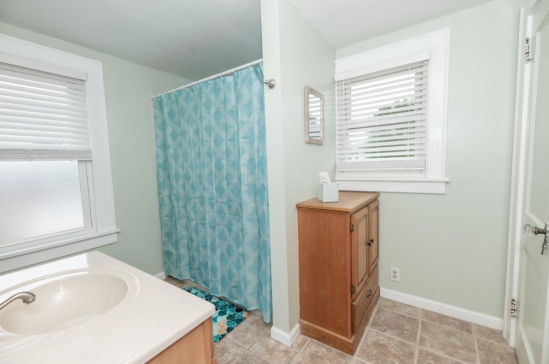 530 6 St, Indiana PA 15701-1204 exterior