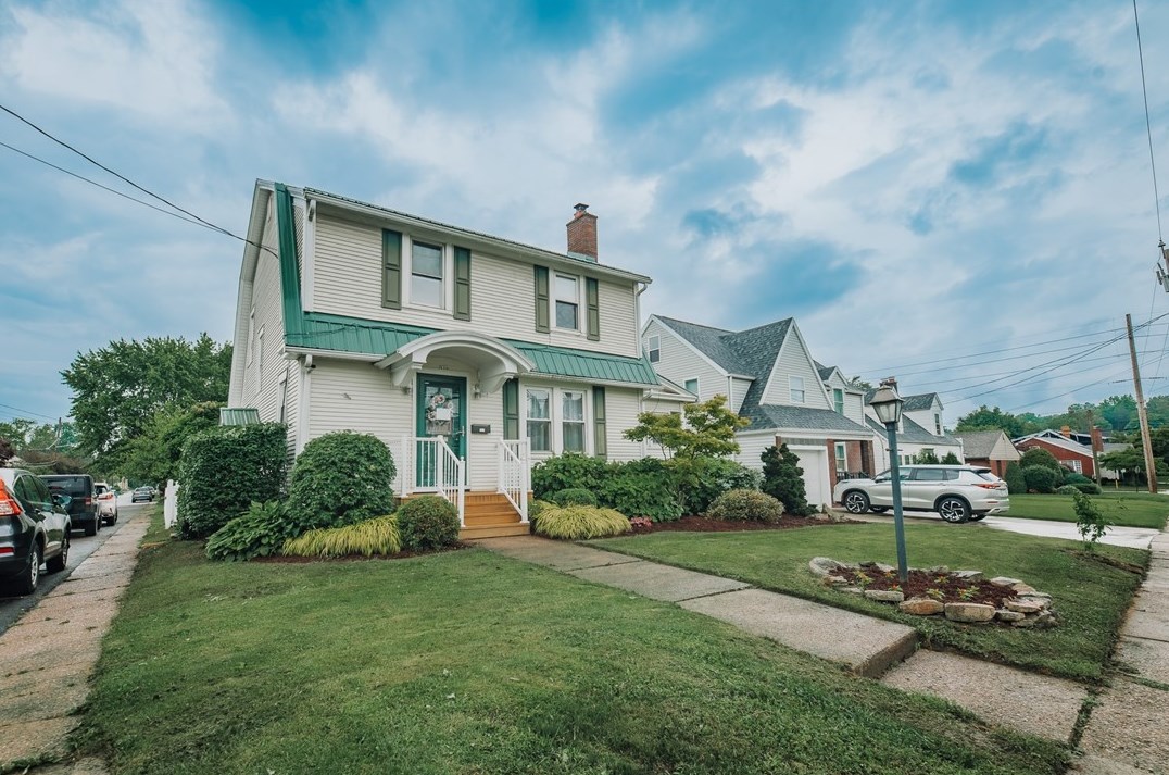 530 6th St, Indiana PA  15701-3120 exterior