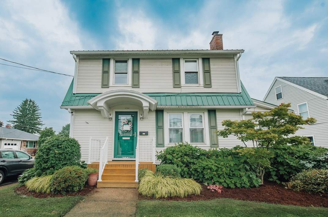 530 6 St, Indiana PA 15701-1204 exterior