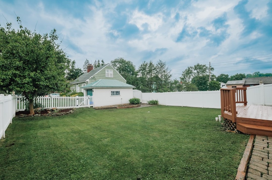 530 6 St, Indiana PA 15701-1204 exterior