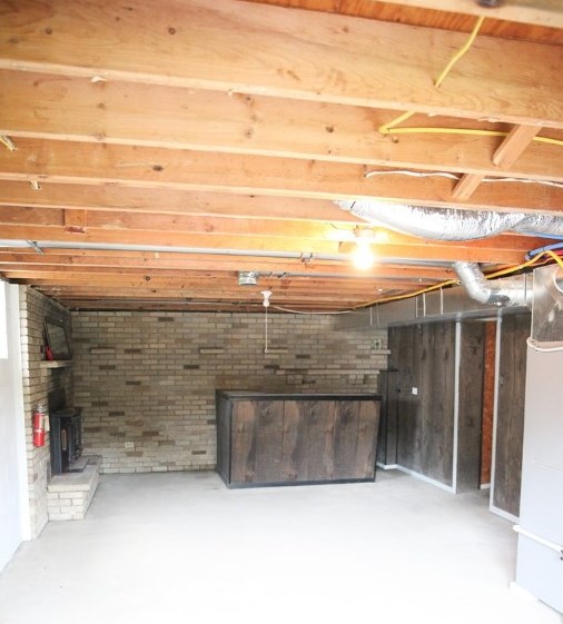 2216 2 St, South Connellsville PA  15425-5313 exterior