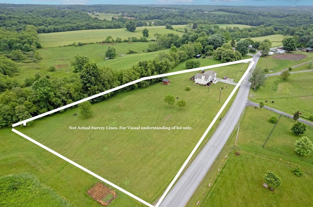 262 Wildwood Rd, Midland, PA 15059
