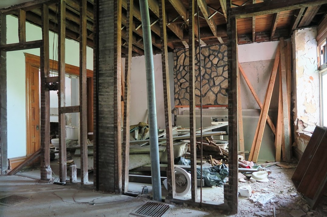 8010 Susquehanna St, Pittsburgh PA  15208-2233 exterior