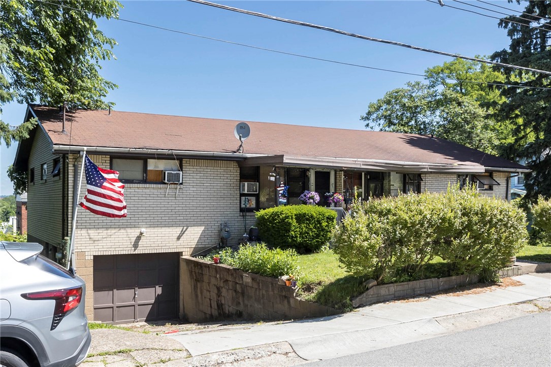 817819 Bayonne Ave, Beechview, PA 15216 MLS 1656365 Coldwell Banker