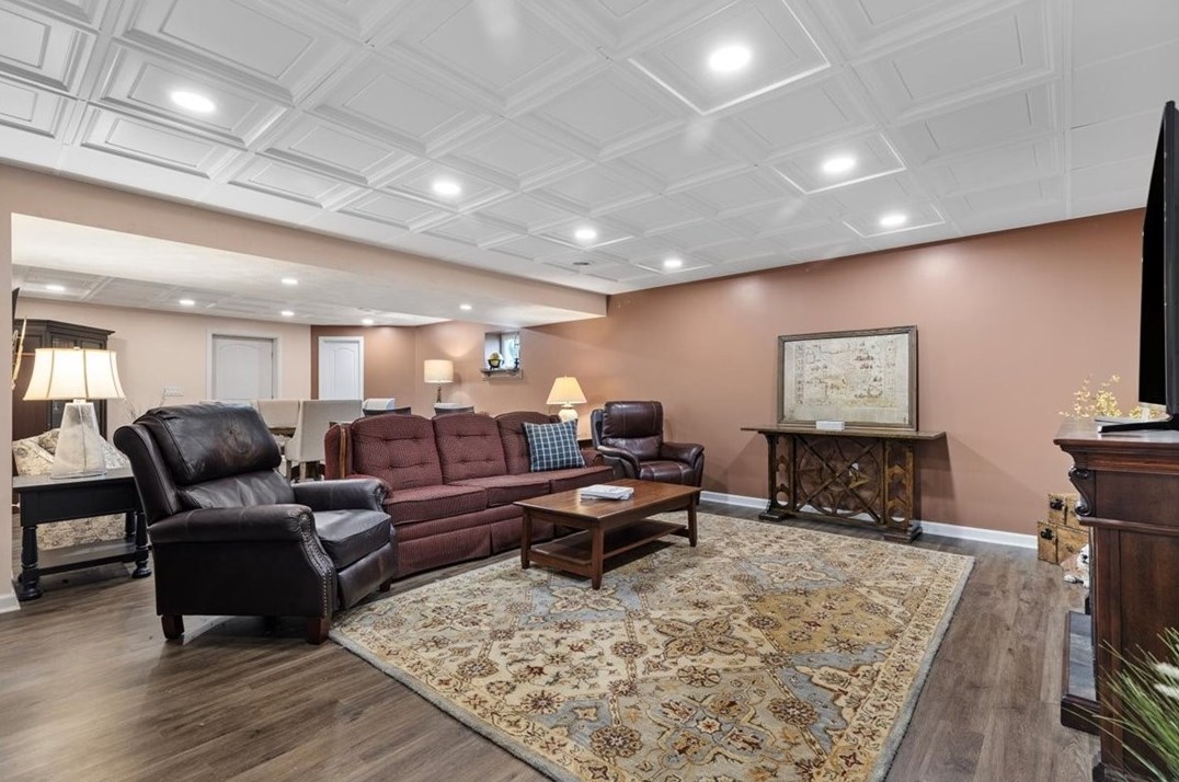 156 Edward St, New Kensington PA  15068-3016 exterior