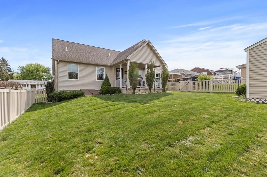 156 Edward St, New Kensington PA  15068-3016 exterior