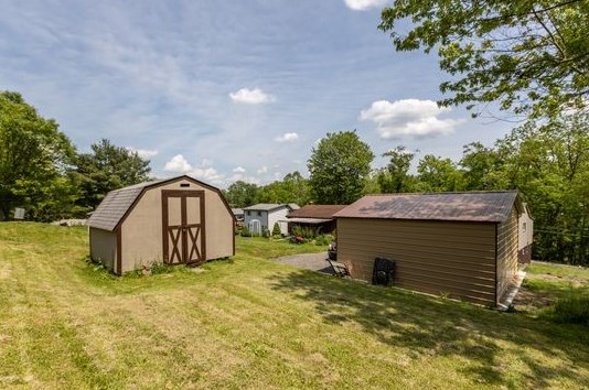 1263 Weirich Ave, Washington PA 15301-2459 exterior