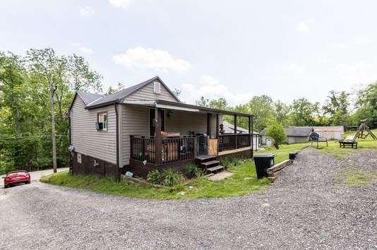 1263 Weirich Ave, Washington PA 15301-2459 exterior