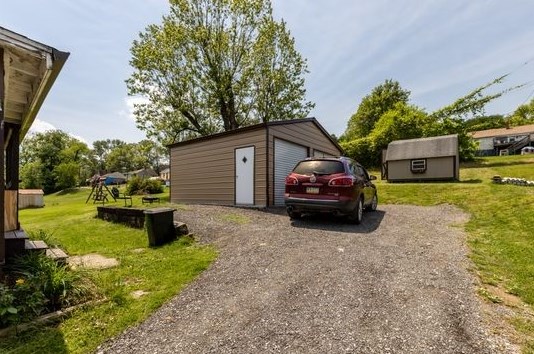 1263 Weirich Ave, Washington PA 15301-2459 exterior